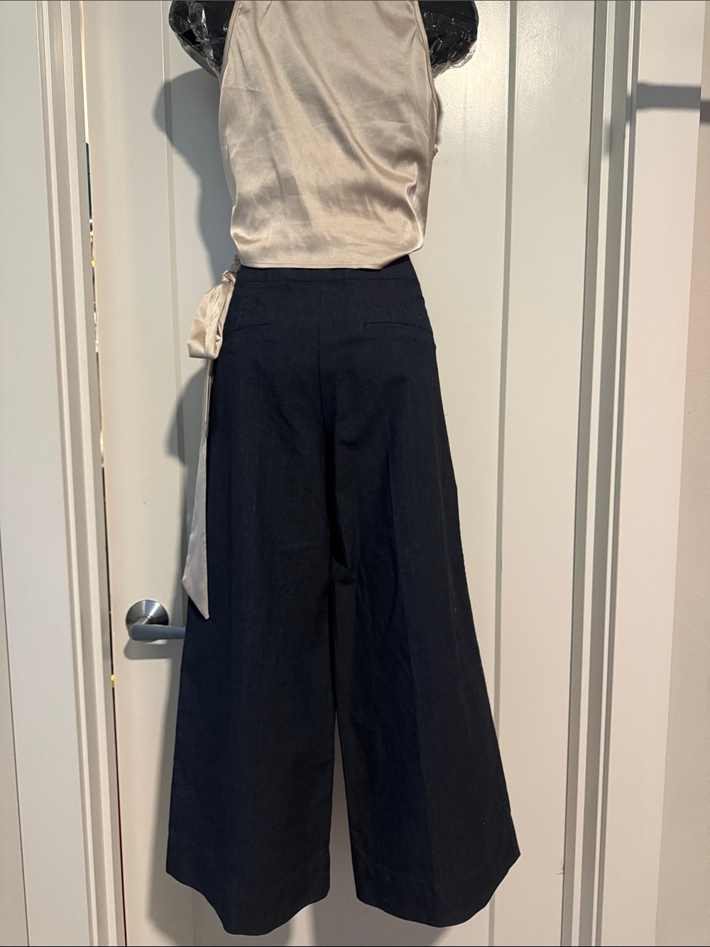 Who What Wear Navy Wide-Leg Pants - Picture 2 of 3